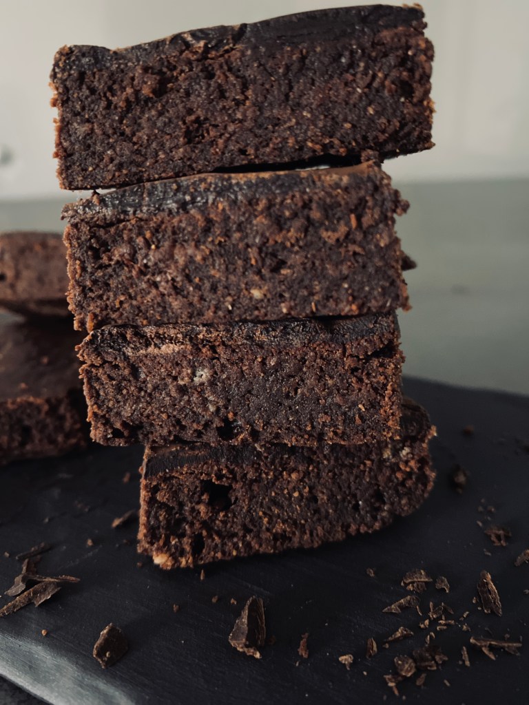 Chocolate Brwonies in Bars