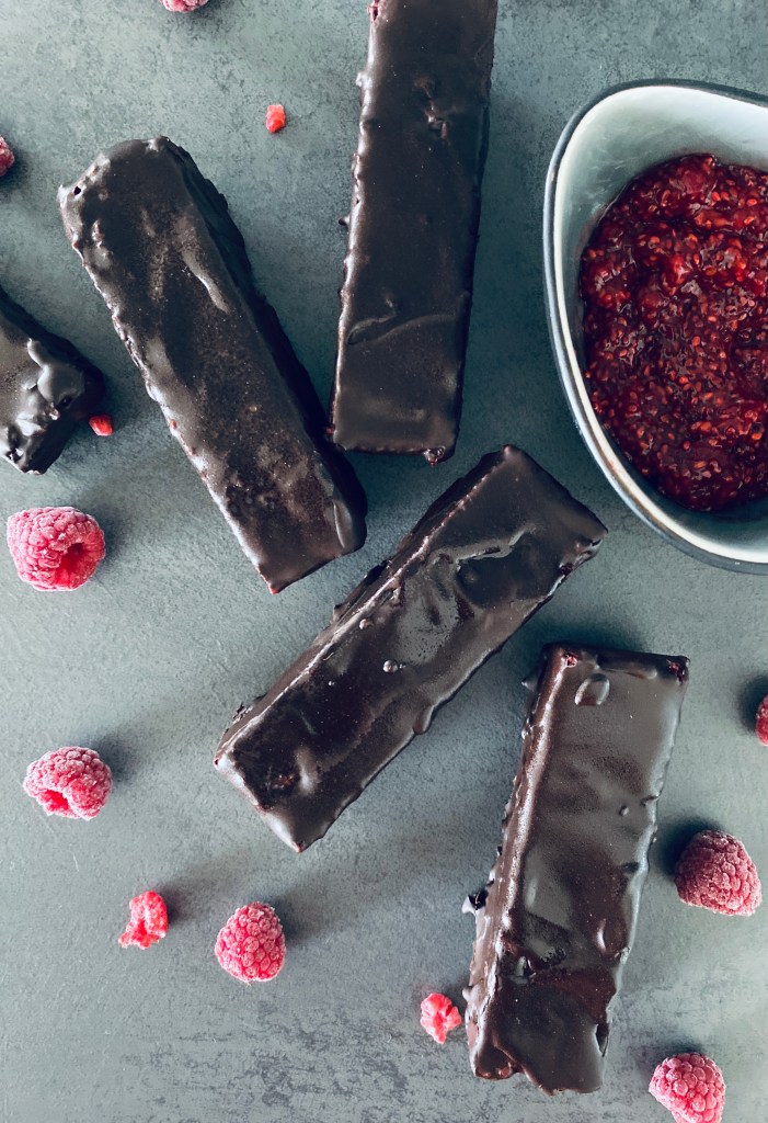Raspberry Chocolate Energy Bars 