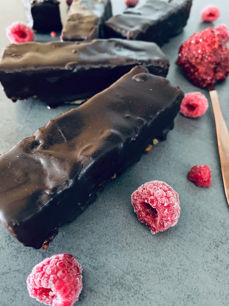 Chocolate Enery Bars With Raspberries and Raspberry Jam