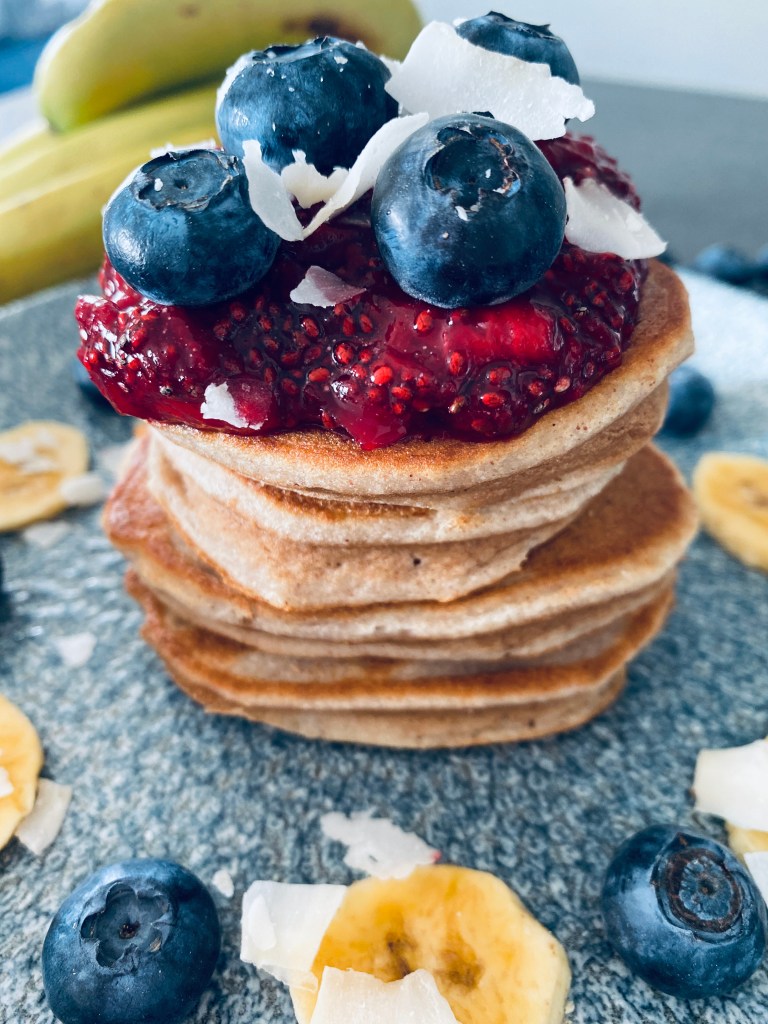 Gluten-free banana pancakes 