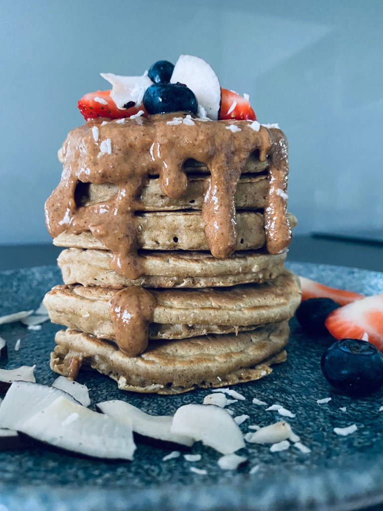 Healthy Coconut Pancakes 