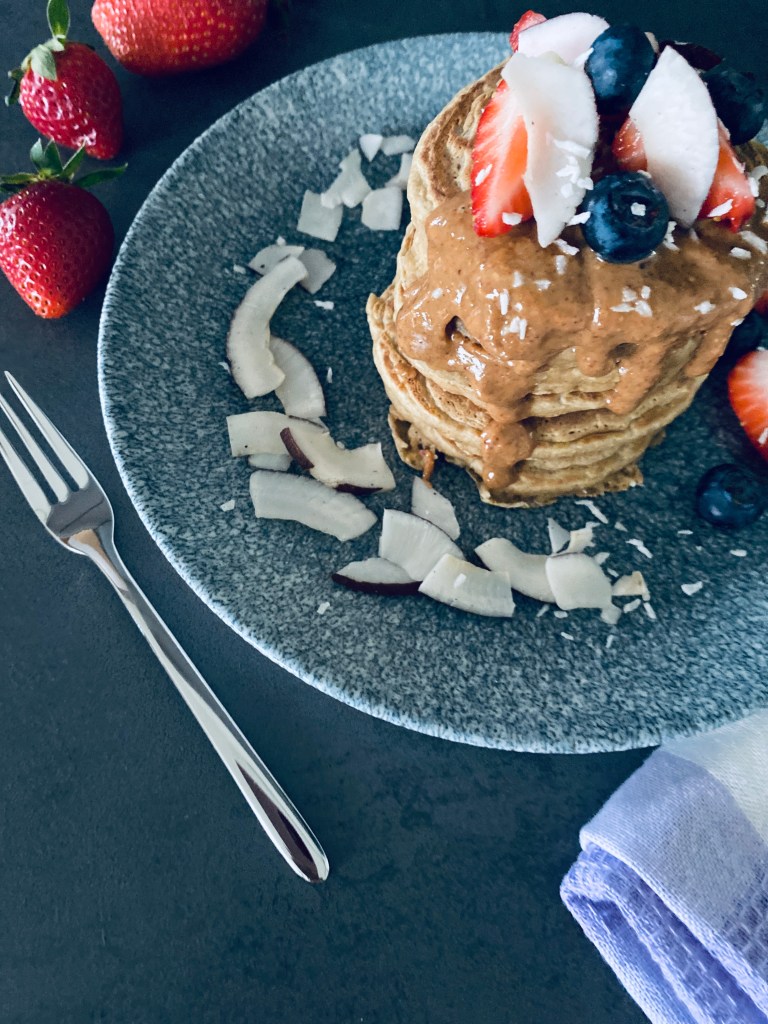 Healthy Coconut Pancakes 