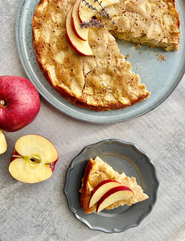 Easy and Healthy Apple Cake