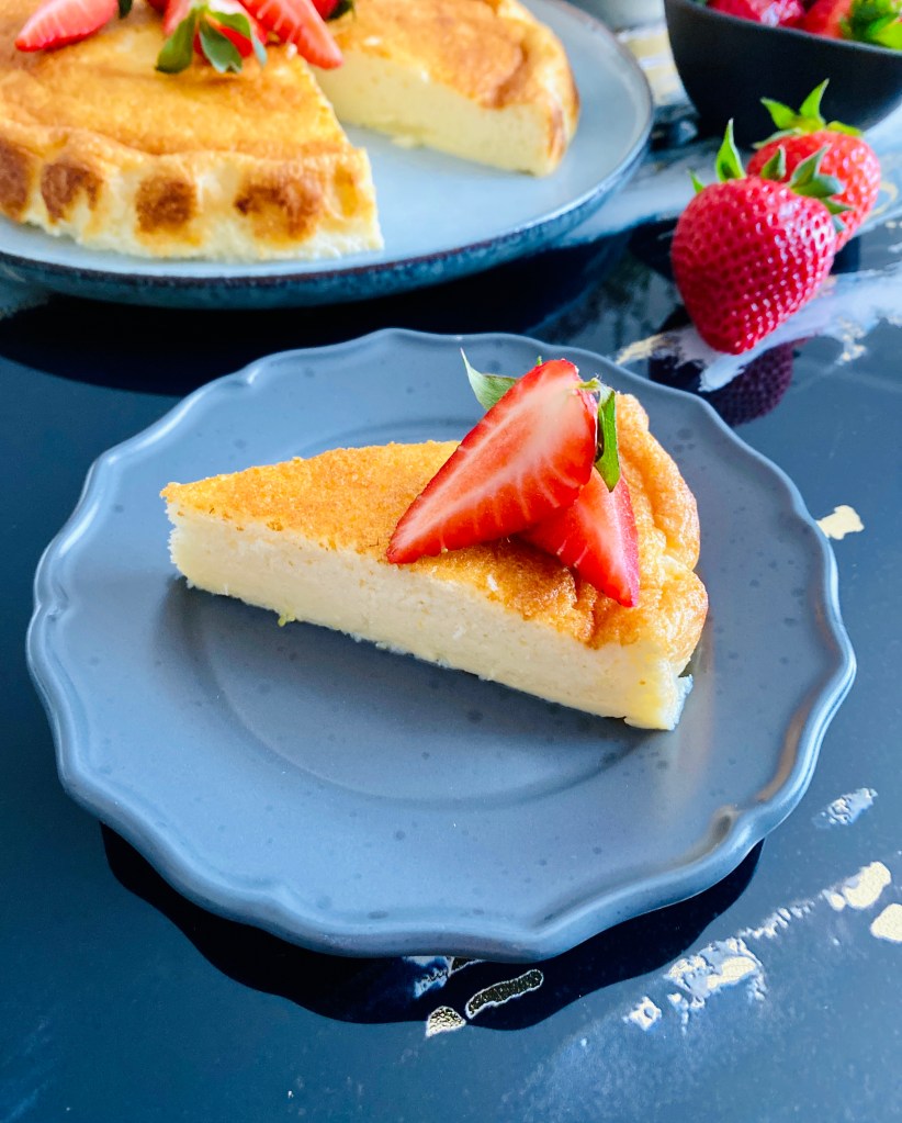 Light Yogurt Lemon Cake 