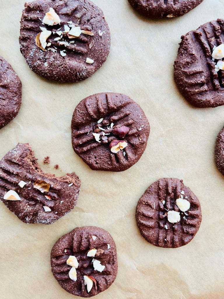 Chocolate Cookies with Hazelnuts