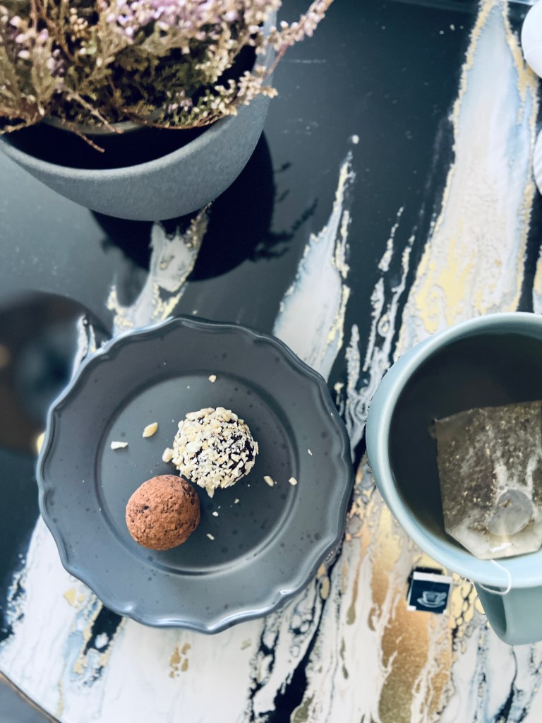 Healthy and Quick Energy Balls